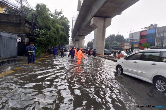 Walkot Hanya Berdoa, Hujan Sebentar Jaksel Sudah Tergenang