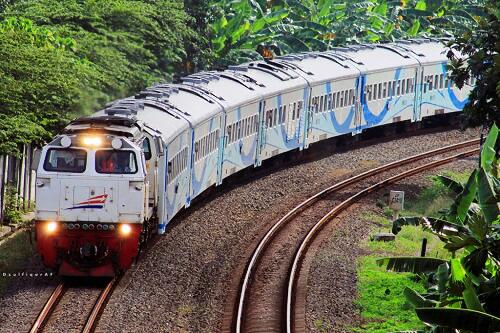 Warga Jateng dan Jogja, Ada Rute Baru KA Joglosemarkerto!