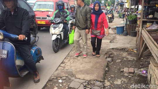 Deretan Penyebab yang Bikin Warga Jakarta Gerah Bodi dan Hati