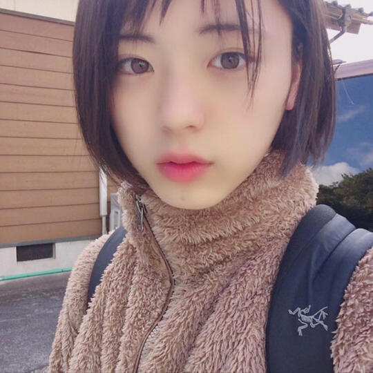 WOW! Wajah CANTIK Pelajar (15 tahun) Jepang Ini Membuat "HEBOH" Netizen Gan!