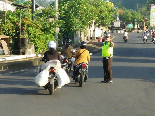 Para Pahlawan yang Terabaikan Ditengah Perayaan Tahun Baru