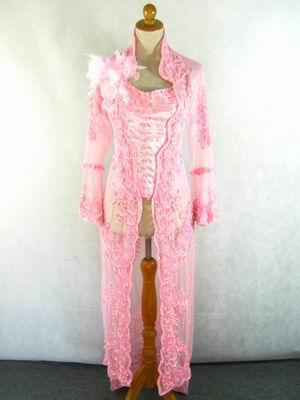 Detail Hiasan Kebaya yang Menambah Cantik Tampilannya