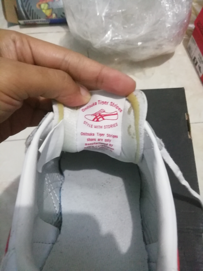 onitsuka ori dan kw