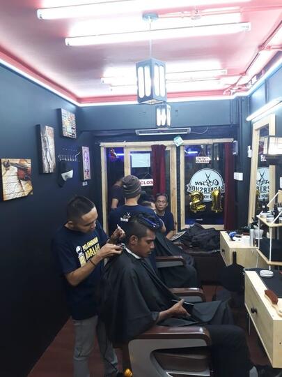 Proposal Usaha Barbershop – Sketsa