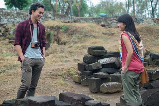 BENARKAH KEDUA TOKOH DALAM FILM INI ADALAH TUKANG TIKUNG??