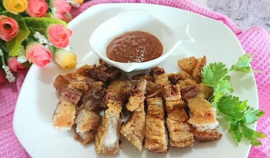 Ragam Kuliner Babi Nusantara