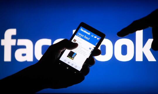 Menengok 15 Tahun Perjalanan Facebook