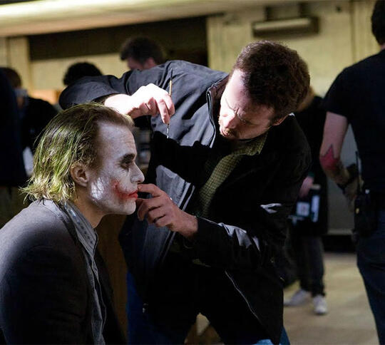Joker - Heath Ledger, Tokoh Film Yang Paling Berkesan Menurut Ane, Ini 11 Alasannya