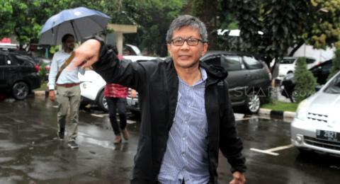 Rocky Gerung Dituding Tafsirkan Al Baqarah Ayat 269 Secara Ngawur