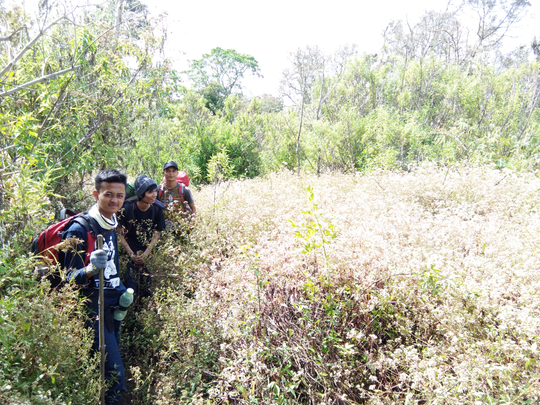 Syukuran, Cerita Satu Kampung Mendaki Bersama Ke Gunung Buthak