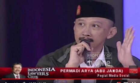 Akun Dipulihkan, Abu Janda: Facebook Minta Mediasi