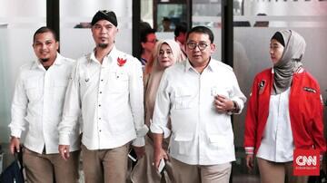 Hasto Prediksi Ahmad Dhani dan Fadli Zon jadi Menteri Prabowo