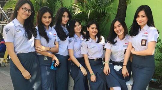 Kegiatan Manis Untuk Anak SMA Tapi Tidak Untuk STM