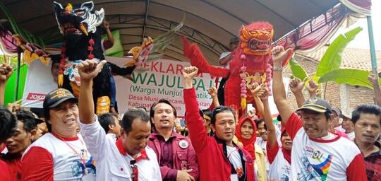 Usai Dikunjungi Sandiaga, Warga Cirebon Malah Deklarasi Dukungan ke Jokowi-Maruf