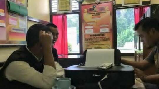 Kronologi Oknum Caleg Marah-marah, Pukul Petugas Bea Cukai di Entinkong