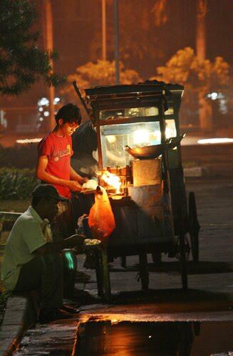 3 Alasan Mengapa Tukang Nasi Goreng Keliling Sudah Tak Ditemukan Lagi