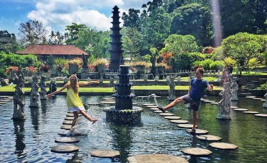 Ingin Bulan Madu Romantis di Bali tanpa harus banyak keluar duit?
