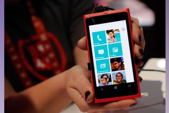 Detik-Detik Runtuhnya Kerajaan Nokia