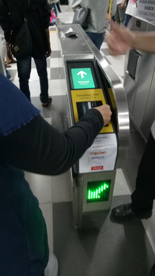 Sengaja Ke Jakarta Cuma Mau Naik MRT