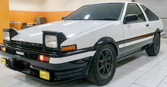 Koleksi Mobil Rare di Tanah AIr