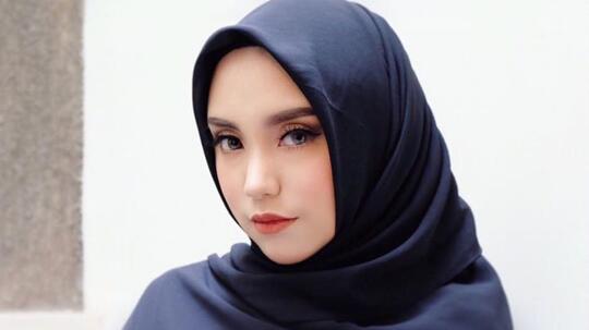 Viral Cewek Cantik Salmafina Lagi Cari 'DONOR SPERMA', Inilah Faktanya, MINAT?