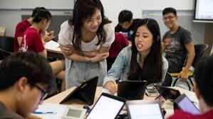 Pendidikan Untuk Mencari Kerja, Atau Di Kerjai Pendidikan !!