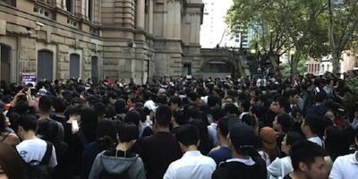 Wow, MEMBLUDAKNYA Pemilih Pilpres Di Luar Negeri Bak Nobar EL CLASICO, Ini Alasannya
