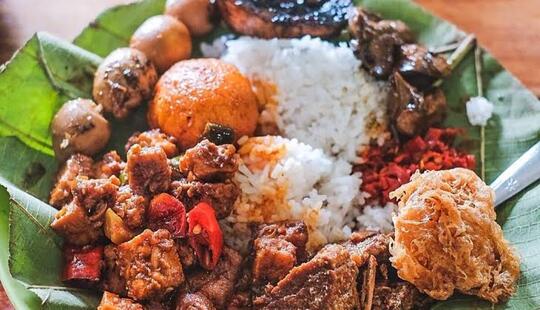 Aneka Nasi Khas Daerah Di Indonesia, Negara Lain Mana Punya!