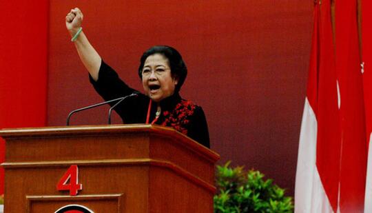 Perempuan Berkiprah di Ranah Politik, Siapa Takut?