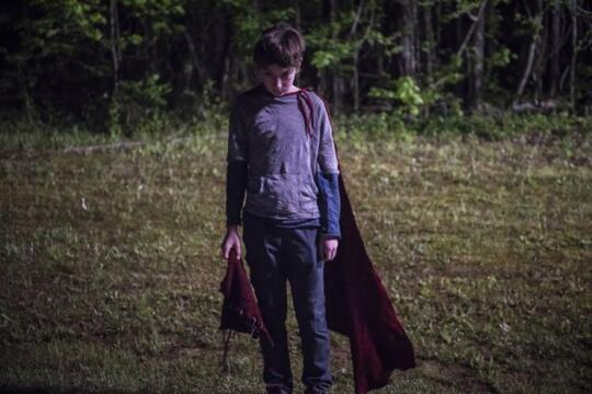 Seramnya Jika 'Superman' Jahat, 6 Kelebihan & Kekurangan BrightBurn