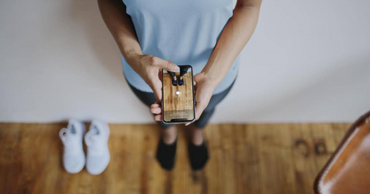 Gausah Khawatir Lagi Beli Sepatu Kegedean! Ukur Aja Kakimu Lewat Augmented Reality!