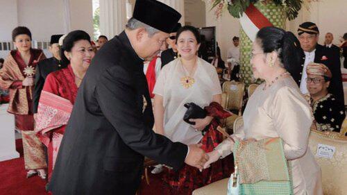 APA SIH ENAKNYA JADI PRESIDEN ?