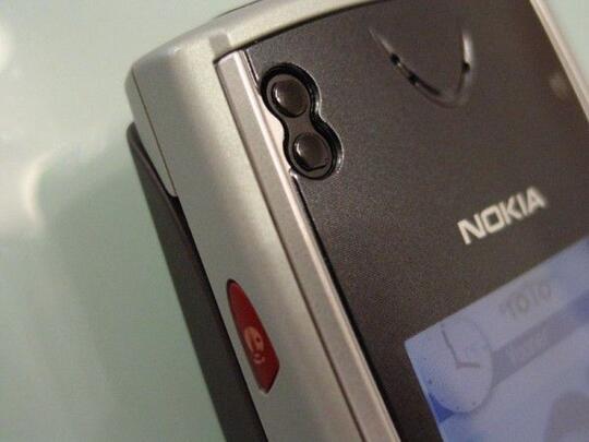 Nokia 7650, Ponsel Flagship Tercanggih di Dunia