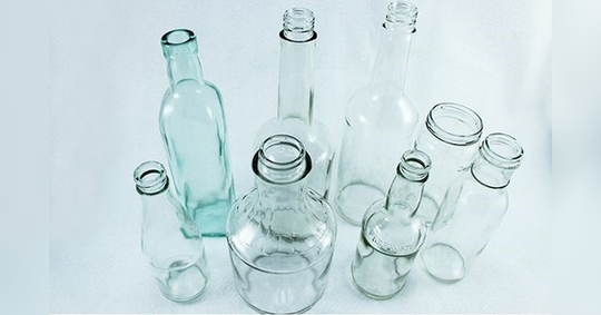 Botol Kaca Bekas Bisa Kalian Sulap Menjadi Vas Bunga Cantik Aneka Warna, GanSis!