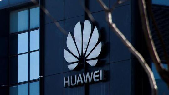 Konsumen China Ranai-ramai Ganti Gatget Dari Appel Ke Huawei
