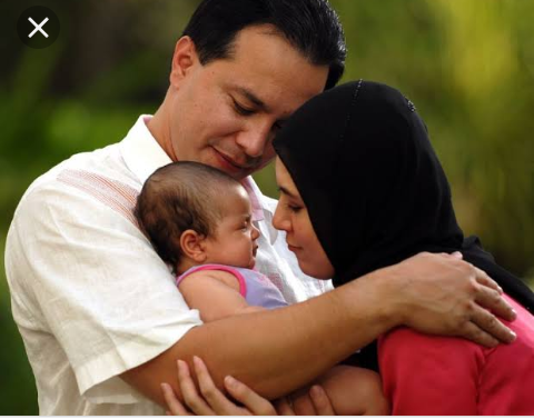 7 Hal Ini Bisa Yakinkan Kamu Hidup Jauh Dari Keluarga Setelah Menikah