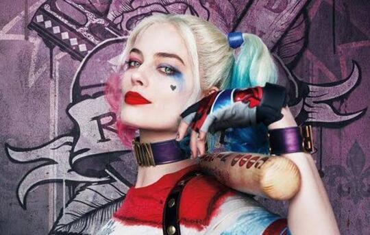 Resmi! Margot Robbie akan perankan Barbie. Yup, bakal ada film live action Barbie