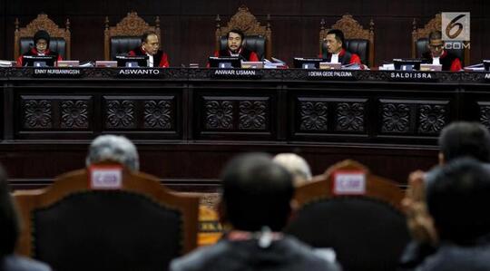 Minta Berkas 17,5 Juta KTP Palsu Dihadirkan, Hakim: Saya Cari Buktinya Tidak Ada
