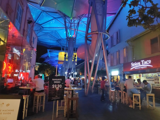 Tempat Hangout & Bersantai di Singapura Bareng Teman-Teman Lo Nih Gan!