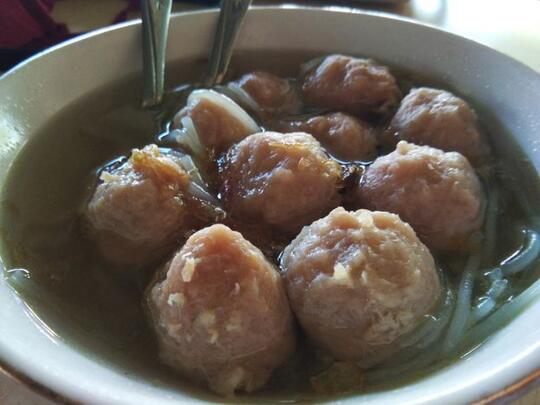 5 Nama Bakso Yang Bikin Gelengkan Kepala, Unik, Menarik Dan Enak!