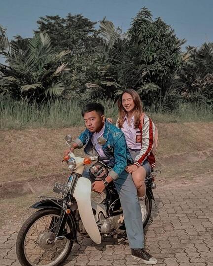 Ngebet Foto Bareng Anya Geraldine, 10 Editan Fans Ini Bikin Ngakak!