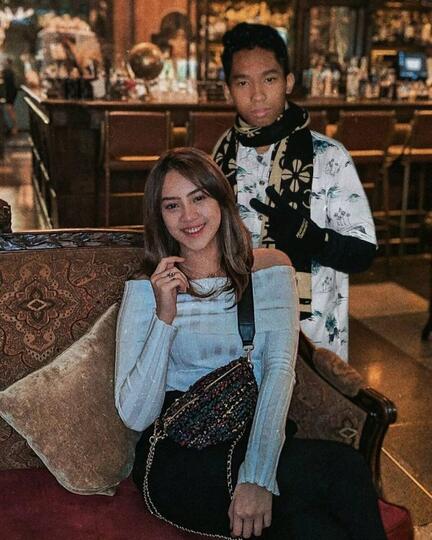 Ngebet Foto Bareng Anya Geraldine, 10 Editan Fans Ini Bikin Ngakak!