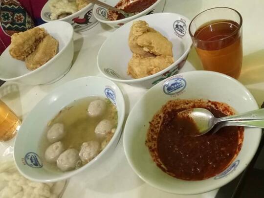 10 Batagor Paling Enak dan Legendaris di Bandung
