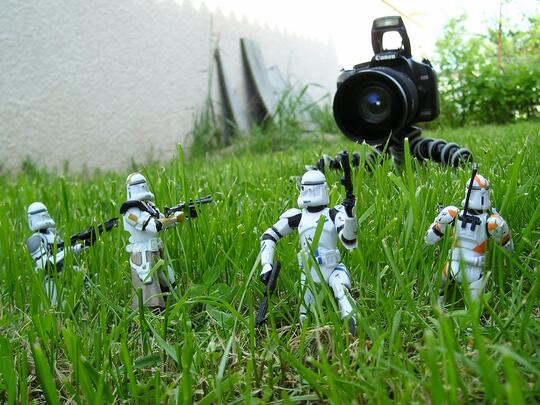 Cara Agar Action Figure Terlihat Lebih Menarik di Depan Kamera