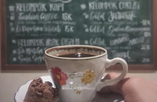 Nikmatnya Secangkir Kopi yang Dibuat dengan Cara Paling Klasik