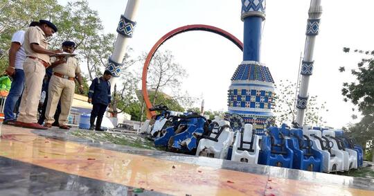 Terjadi Lagi! Viral VIDEO Tragedi Wahana "SWING PENDULUM" Patah Di India!