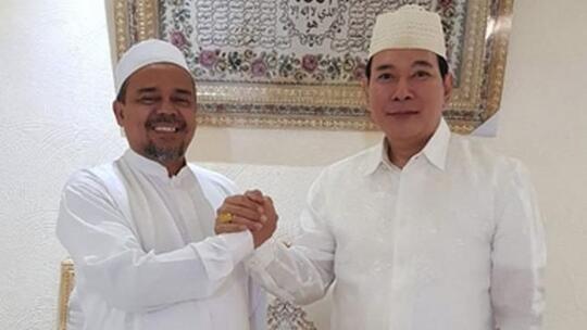 Raja Salman menghadiri & menjadi saksi ijab qobul pernikahan putri Habieb Riziek