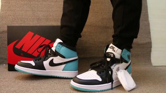 Deretan Sneakers Air Jordan 1 Ini Memiliki Harga Selangit Jika Dijual Kembali!