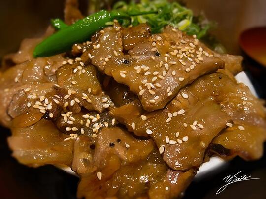 Seniman Jepang Ini Lagi Viral Gara-Gara Makanan