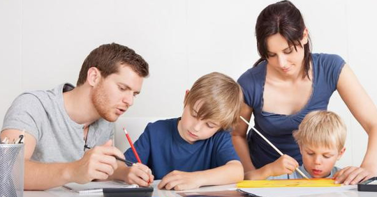 Coba Ikuti Panduan Parenting yang Dikeluarkan Harvard University, Yuk!
